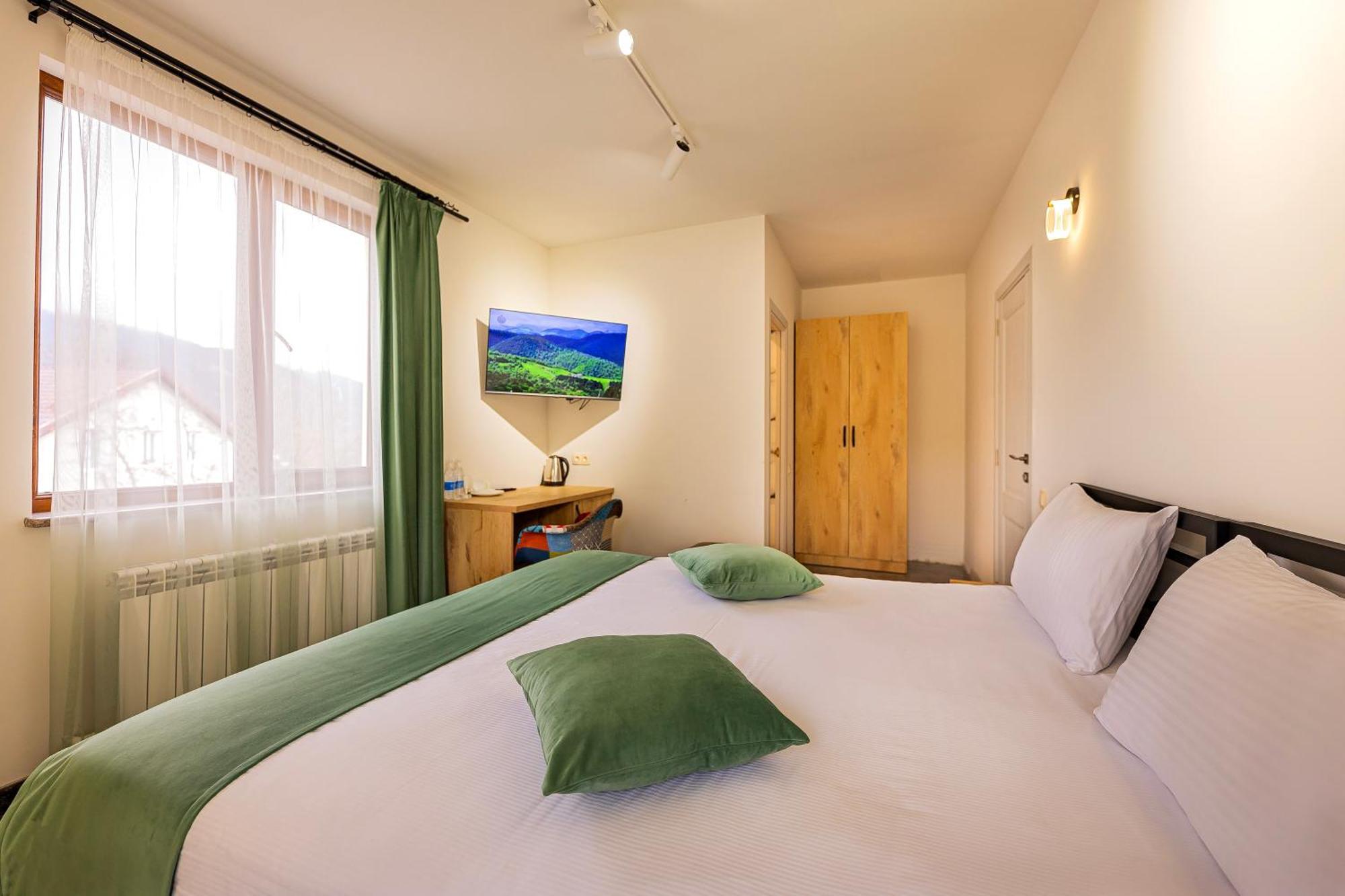Taniqinn Dilijan Hotel Екстериор снимка