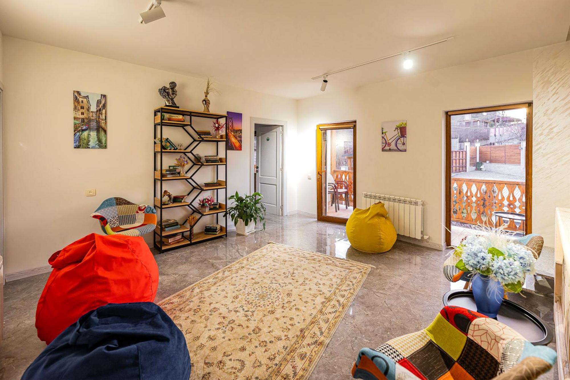 Taniqinn Dilijan Hotel Екстериор снимка
