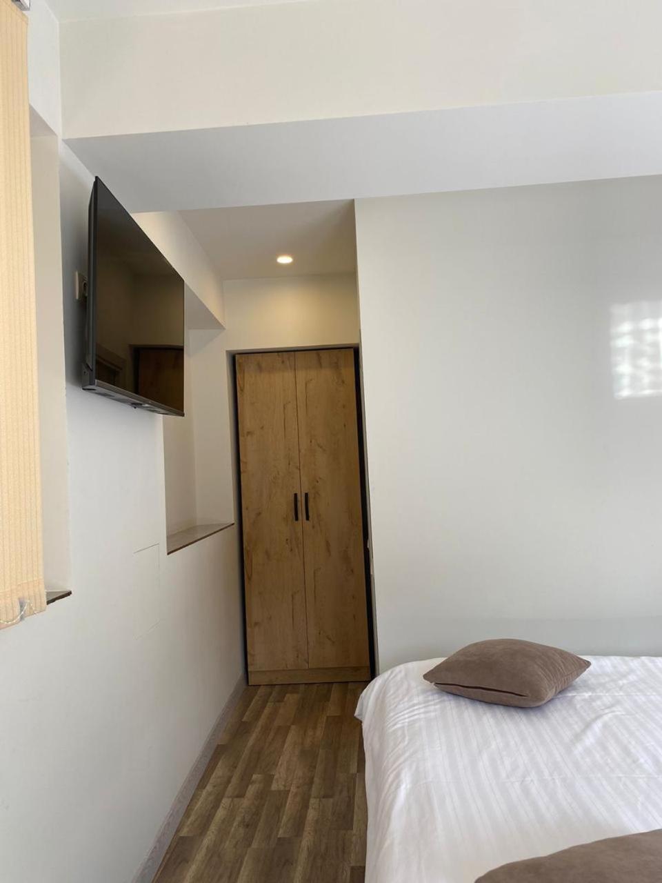 Taniqinn Dilijan Hotel Екстериор снимка